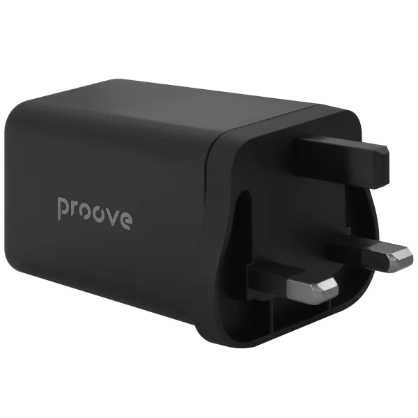 Proove Pocket GaN Max 100W charger fixed UK Type-G plug